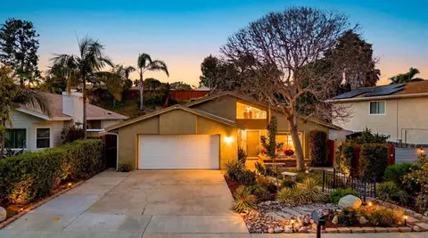 1649 Boulder Creek Rd, Oceanside, CA 92056