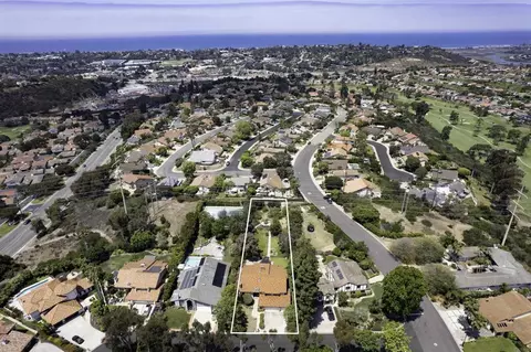 245 Loma Corta Dr, Solana Beach, CA 92075