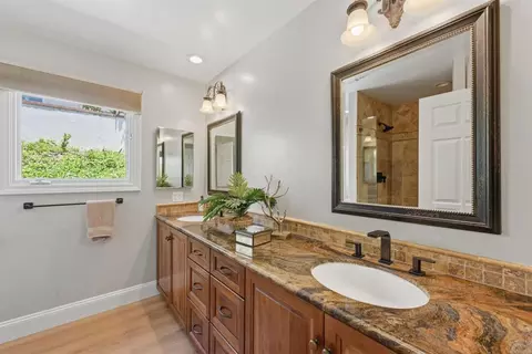 Bath - 418 Santa Dominga, Solana Beach, CA 92075 photo 1 of 5