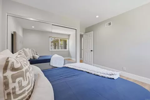 Bedroom - 418 Santa Dominga, Solana Beach, CA 92075 photo 7 of 9