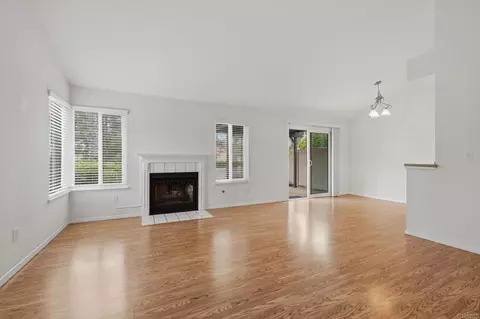Living - 2168 Valleydale Ln, Encinitas, CA 92024 photo 4 of 8