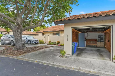 Exterior - 2168 Valleydale Ln, Encinitas, CA 92024 photo 11 of 17