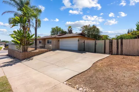 9644 E Hartland Cir, Santee, CA 92071