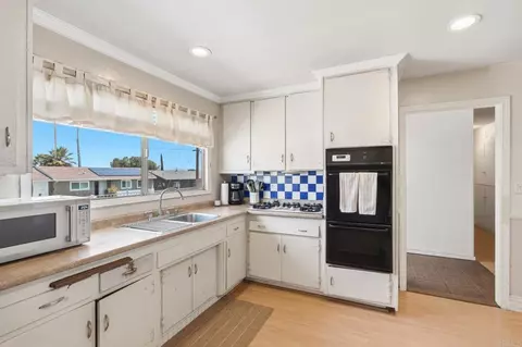 Kitchen - 9644 E Hartland Cir, Santee, CA 92071 photo 2 of 2