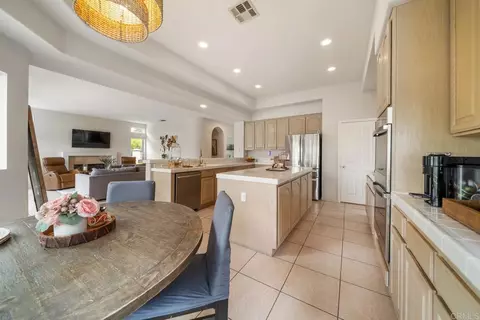Kitchen - 369 Justina Dr, Oceanside, CA 92057 photo 3 of 5