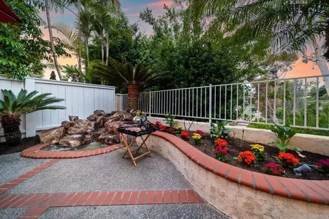 Exterior - 369 Justina Dr, Oceanside, CA 92057 photo 8 of 10