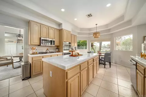 Kitchen - 369 Justina Dr, Oceanside, CA 92057 photo 2 of 5