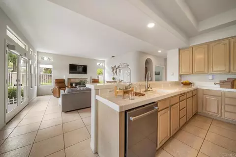 Kitchen - 369 Justina Dr, Oceanside, CA 92057 photo 5 of 5