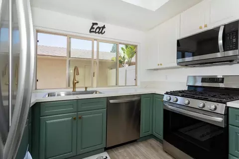 3569 Guava Way, Oceanside, CA 92058