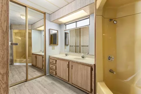 1010 E Bobier Dr #106, Vista, CA 92084 photo 20