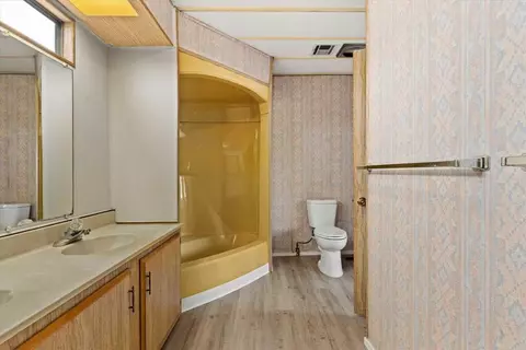 1010 E Bobier Dr #106, Vista, CA 92084 photo 21
