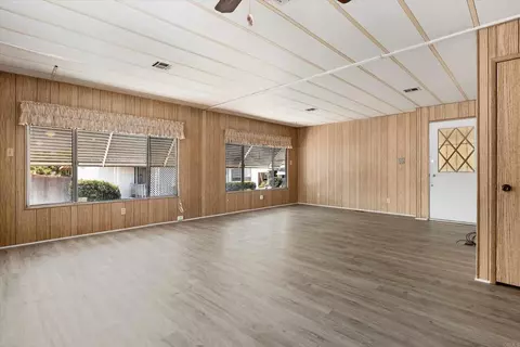 1010 E Bobier Dr #106, Vista, CA 92084 photo 9