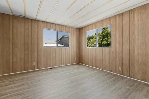 1010 E Bobier Dr #106, Vista, CA 92084 photo 17
