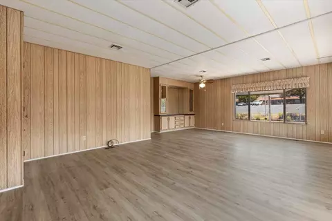 1010 E Bobier Dr #106, Vista, CA 92084 photo 7