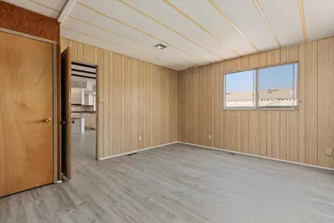 1010 E Bobier Dr #106, Vista, CA 92084 photo 18