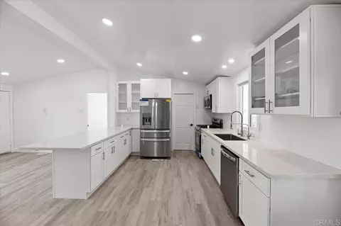 1855 E Riverside Dr #418, Ontario, CA 91761
