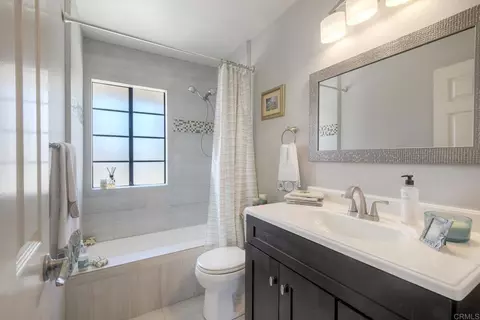 Bath - 3045 Corte Trabuco, Carlsbad, CA 92009 photo 3 of 4