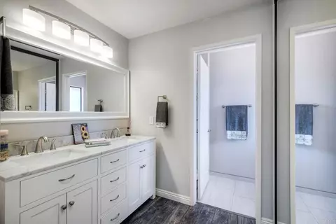 Bath - 3045 Corte Trabuco, Carlsbad, CA 92009 photo 1 of 4