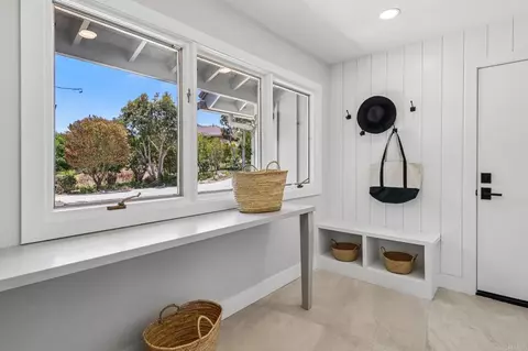 Entry Way - 4955 Rancho Viejo Dr, Del Mar, CA 92014 photo 4 of 4