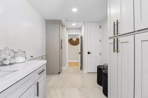 Entry Way - 4955 Rancho Viejo Dr, Del Mar, CA 92014 photo 3 of 4