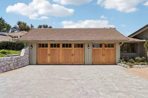 Exterior - 4955 Rancho Viejo Dr, Del Mar, CA 92014 photo 2 of 10