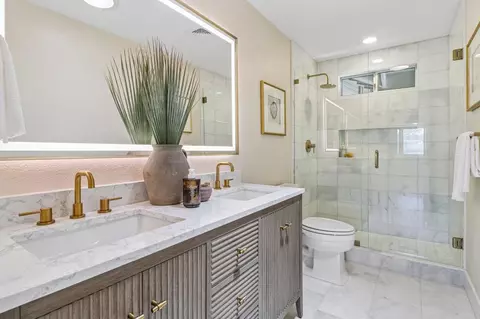 Bath - 4955 Rancho Viejo Dr, Del Mar, CA 92014 photo 3 of 4