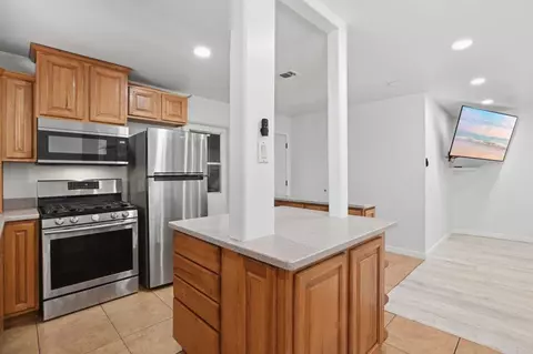 Kitchen - 656 Parker St, Oceanside, CA 92057 photo 2 of 2