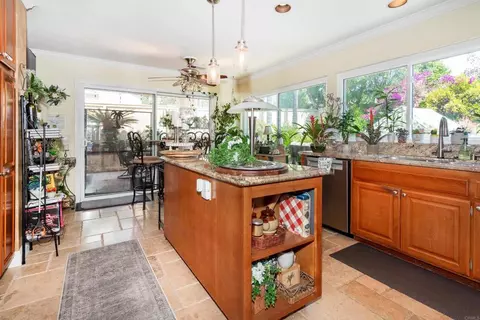 Kitchen - 1810 Olympus Loop Dr, Vista, CA 92081 photo 4 of 4