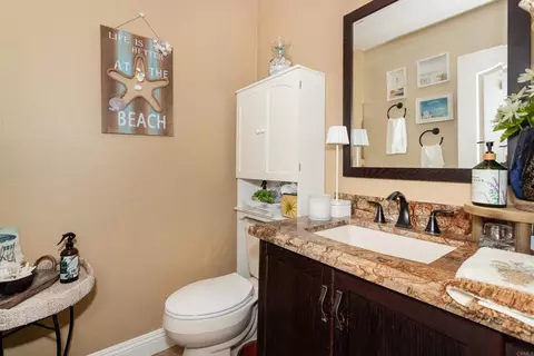 Bath - 1810 Olympus Loop Dr, Vista, CA 92081 photo 1 of 4