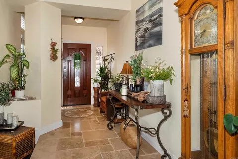 Entry Way - 1810 Olympus Loop Dr, Vista, CA 92081 photo 2 of 3