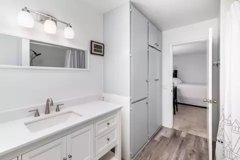 Bath - 3631 Brandywine St, Oceanside, CA 92057 photo 3 of 5