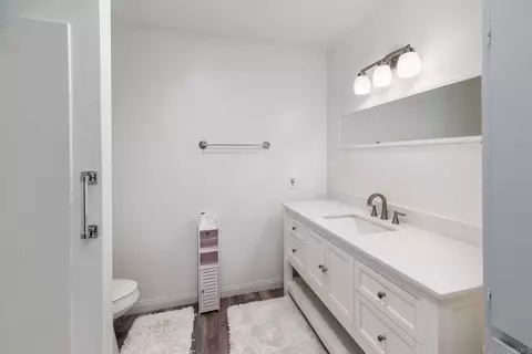 Bath - 3631 Brandywine St, Oceanside, CA 92057 photo 4 of 5