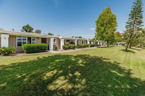 Exterior - 3631 Brandywine St, Oceanside, CA 92057 photo 2 of 12