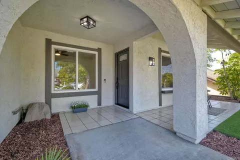 Exterior - 2625 Joann Dr, Oceanside, CA 92056 photo 5 of 8