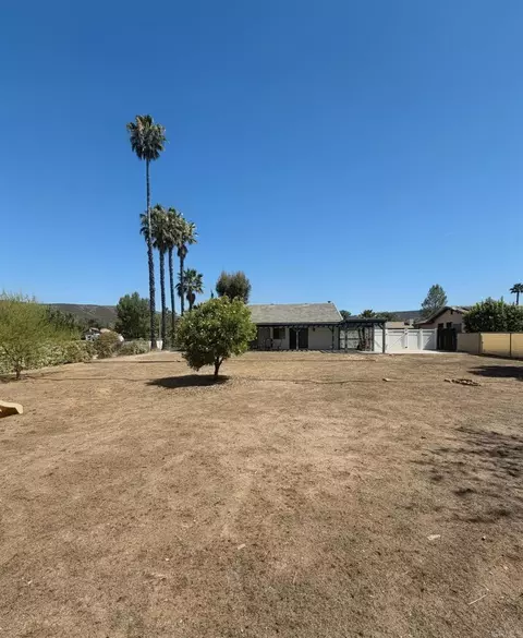 Exterior - 23601 Barrego Way, Ramona, CA 92065 photo 3 of 5