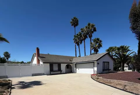 23601 Barrego Way, Ramona, CA 92065