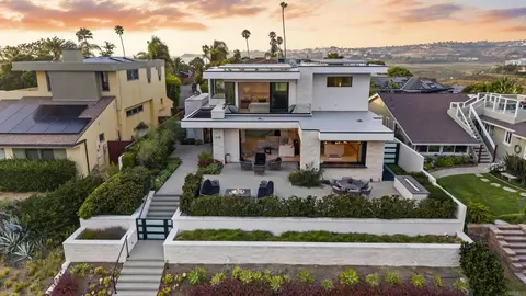 Exterior - 216 Ocean St, Solana Beach, CA 92075 photo 6 of 6