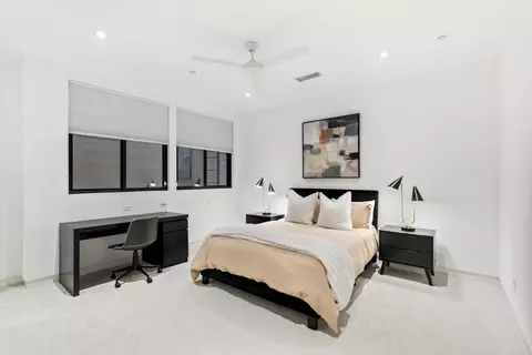 Bedroom - 216 Ocean St, Solana Beach, CA 92075 photo 2 of 3