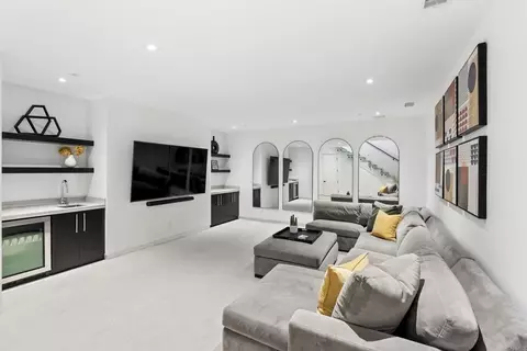 Other - 216 Ocean St, Solana Beach, CA 92075 photo 3 of 6