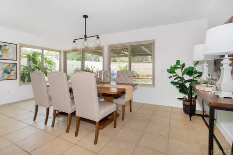 Dining - 209 Rodney, Encinitas, CA 92024 photo 2 of 2
