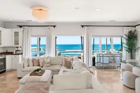 Living - 208 S Pacific St, Oceanside, CA 92054 photo 1 of 9