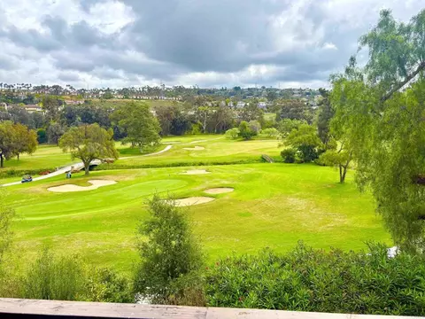 2564 Navarra Dr #213, Carlsbad, CA 92009