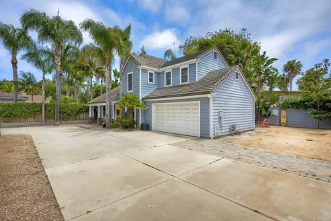 Exterior - 217 Sanford St, Encinitas, CA 92024 photo 3 of 9