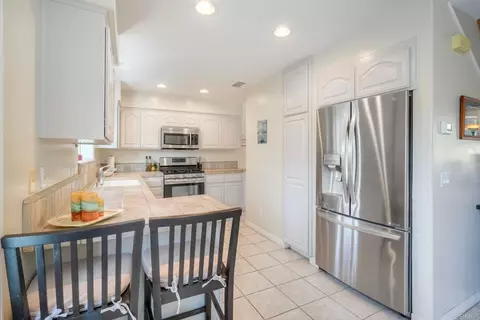 Kitchen - 217 Sanford St, Encinitas, CA 92024 photo 1 of 3
