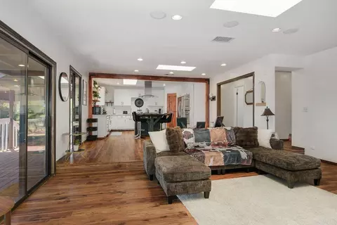 Living - 2941 Pioneer Way, Jamul, CA 91935 photo 2 of 4
