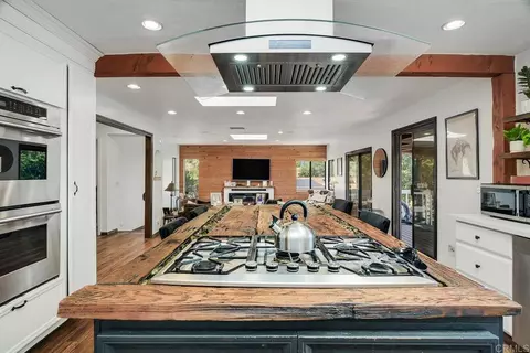 Kitchen - 2941 Pioneer Way, Jamul, CA 91935 photo 2 of 5