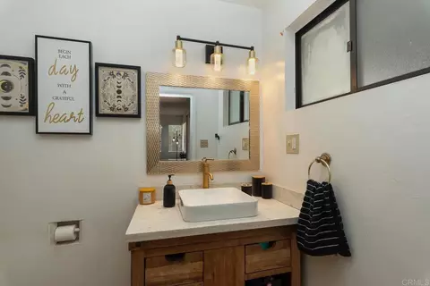Bath - 2941 Pioneer Way, Jamul, CA 91935 photo 1 of 3