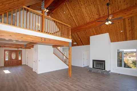 Living - 2670 Vista Del Rio, Fallbrook, CA 92028 photo 3 of 3
