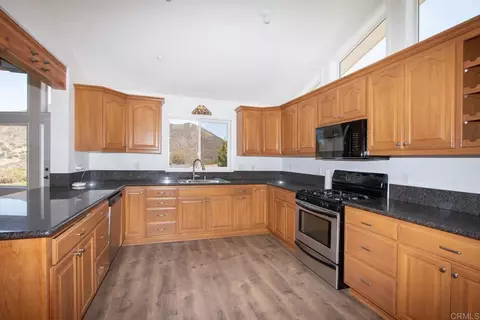 Kitchen - 2670 Vista Del Rio, Fallbrook, CA 92028 photo 1 of 2