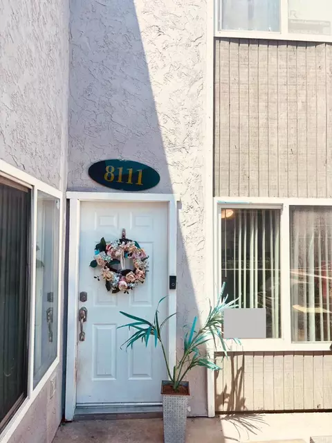 6333 College Grv #8111, San Diego, CA 92115